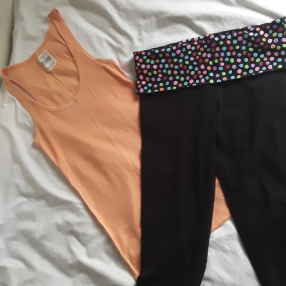 🧡V.S. PINK Outfit Set BEDAZZLED Yoga Pants sz S🧡 - Picture 3 of 6